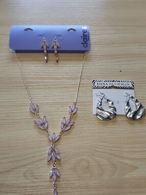 Claire's Rose Gold Necklace with Lavender Leaf Accents and KOHLS Earring Set